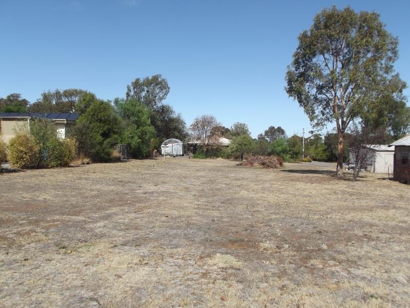 5 Hall Street, Carisbrook VIC 3464