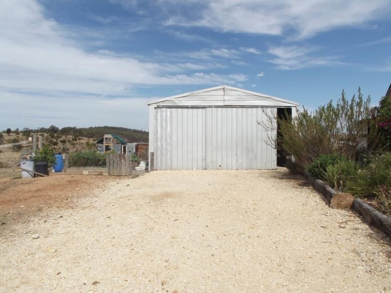 581 Stuart Mill Road, Dunolly VIC 3472