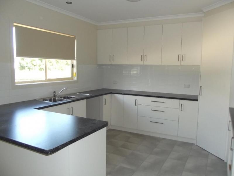 5 Queen Street, Carisbrook VIC 3464