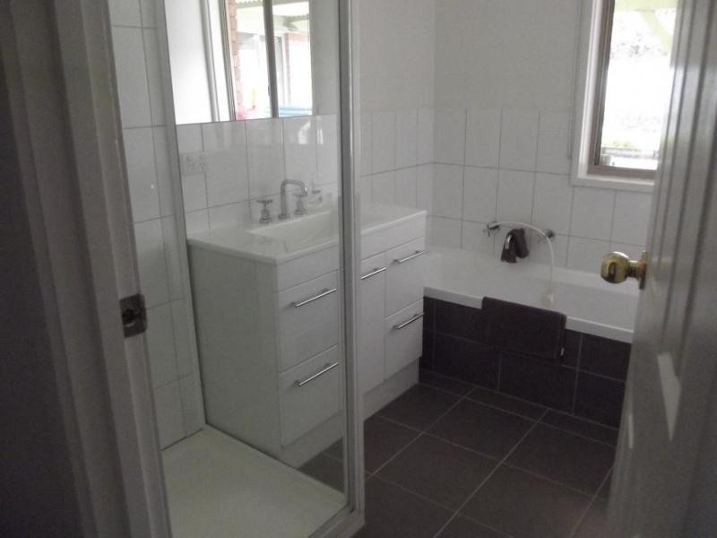 16 Birch Street, Carisbrook VIC 3464