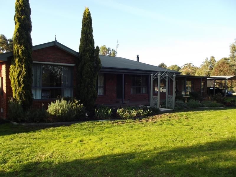 3190 Bendigo-Maryborough Road, Laanecoorie VIC 3463