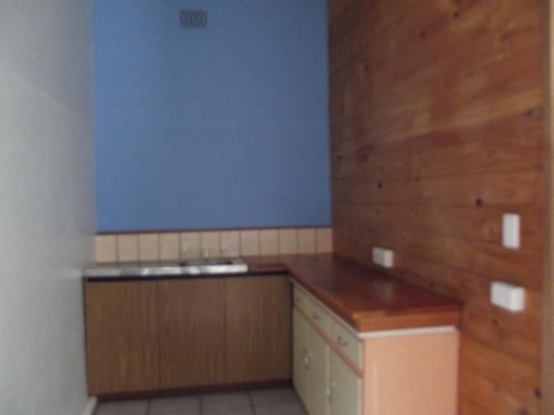 2 38 Albert Street, Maryborough VIC 3465