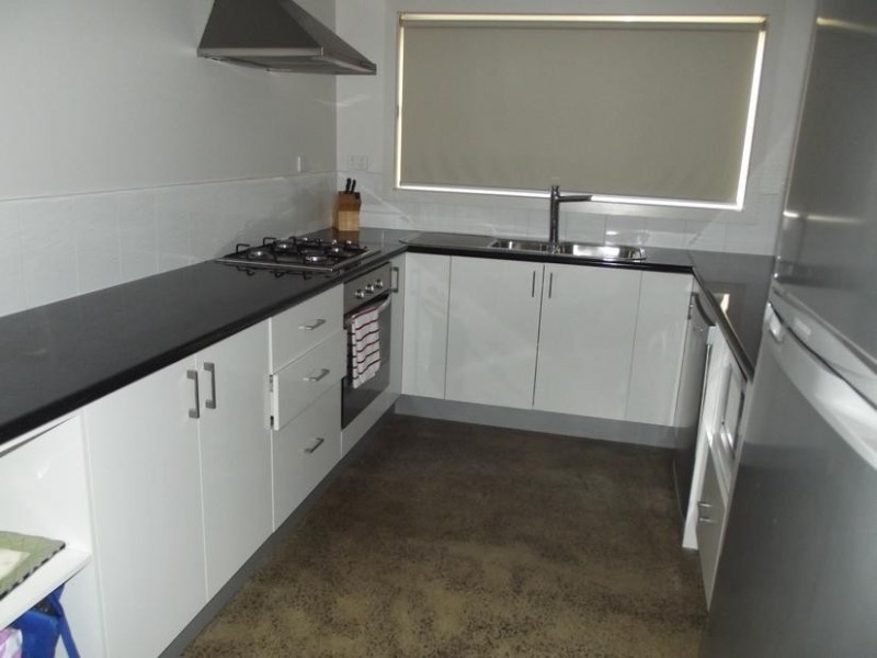 11 Inkerman Street, Maryborough VIC 3465