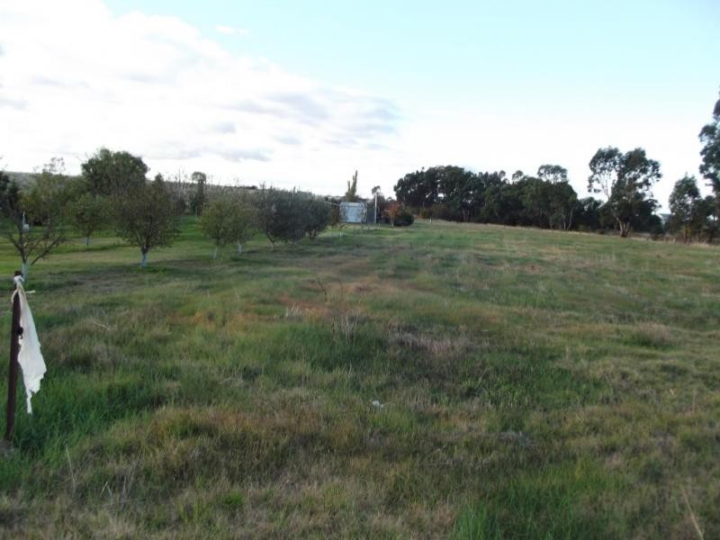 24 Crespigny Street, Talbot VIC 3371