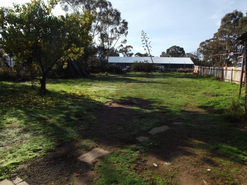 40 Gearing Street, Maryborough VIC 3465