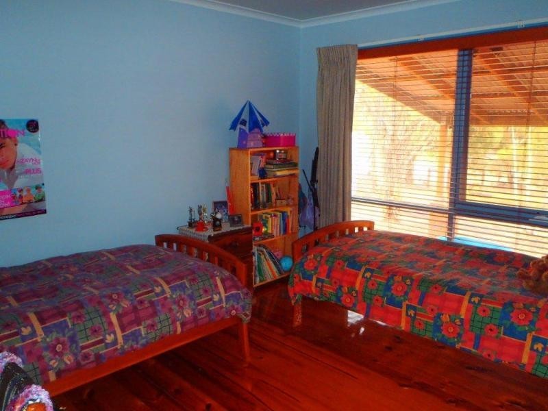 28 Albert Street, MAJORCA, Maryborough VIC 3465