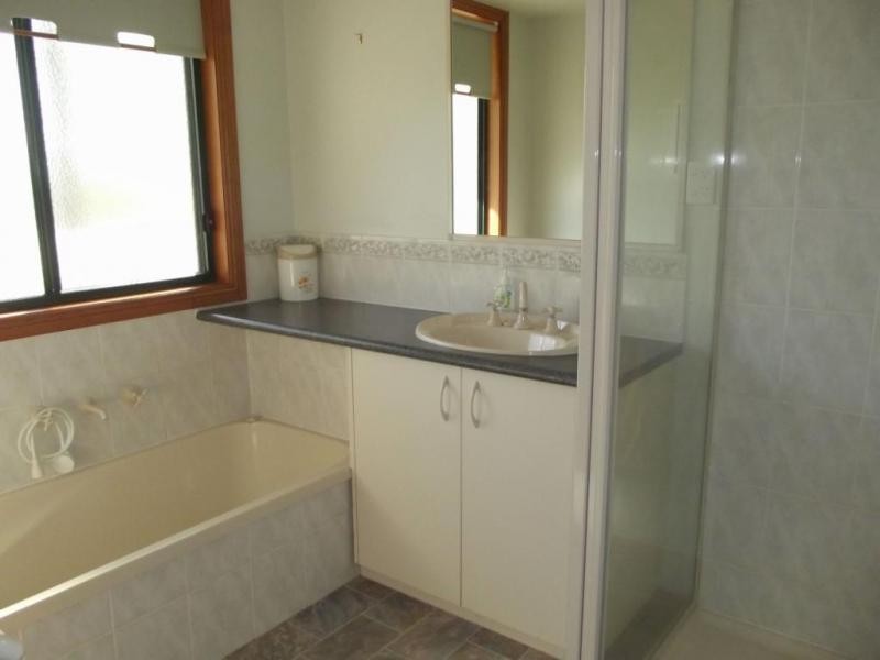 42 Dillon Court, ALMA, Maryborough VIC 3465