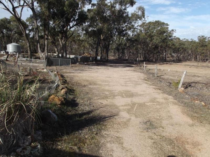 261 Newitts Lane, Bealiba VIC 3475