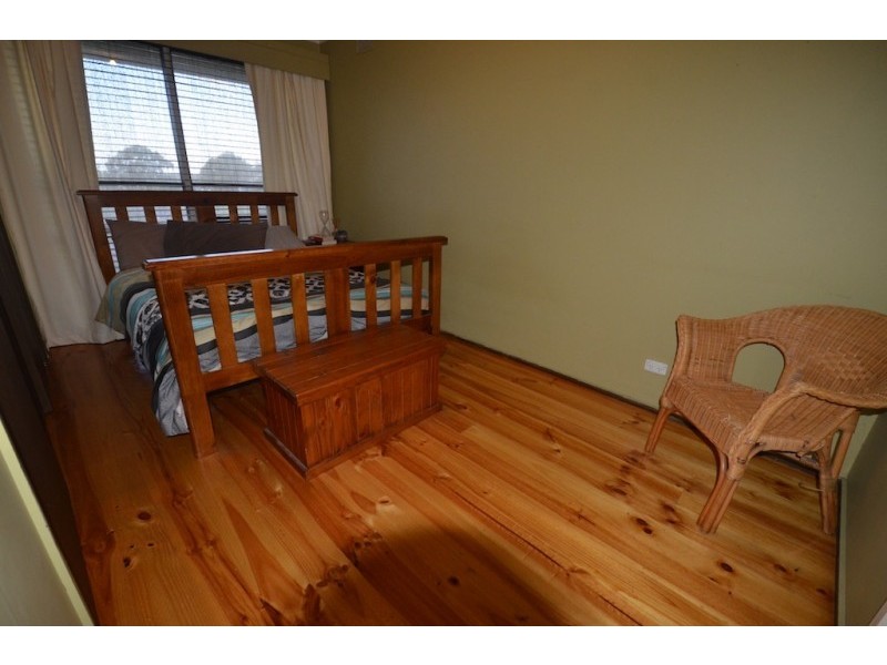 23 PEKIN ROAD, Maryborough VIC 3465