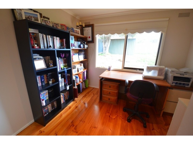 23 PEKIN ROAD, Maryborough VIC 3465