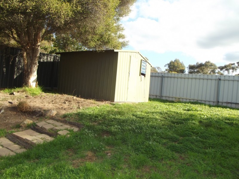 23 PEKIN ROAD, Maryborough VIC 3465