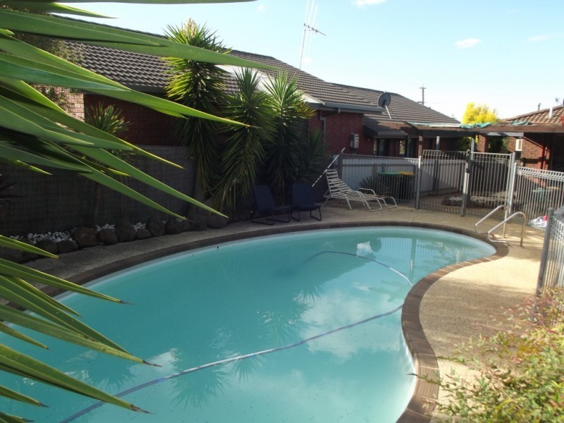 23 PEKIN ROAD, Maryborough VIC 3465