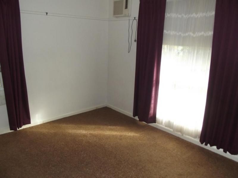 24 Davy Street, Avoca VIC 3467