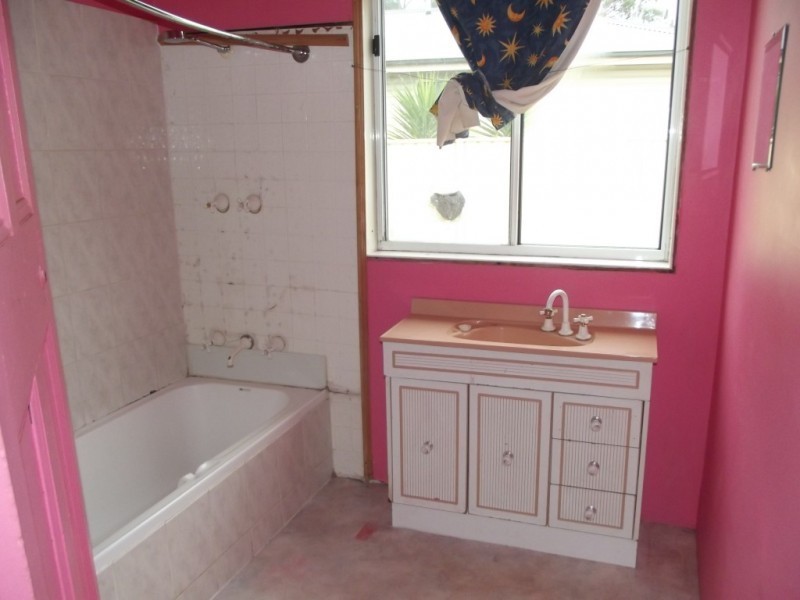 2 Rogers Street, Maryborough VIC 3465