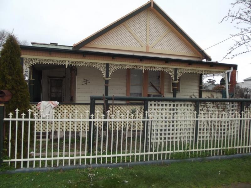 7 Newton Street, Maryborough VIC 3465