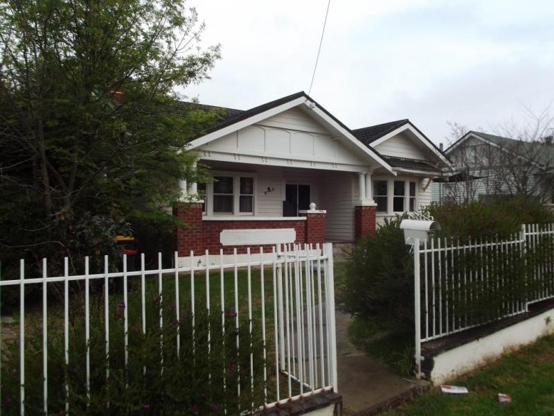 4 Barkly Street, Maryborough VIC 3465