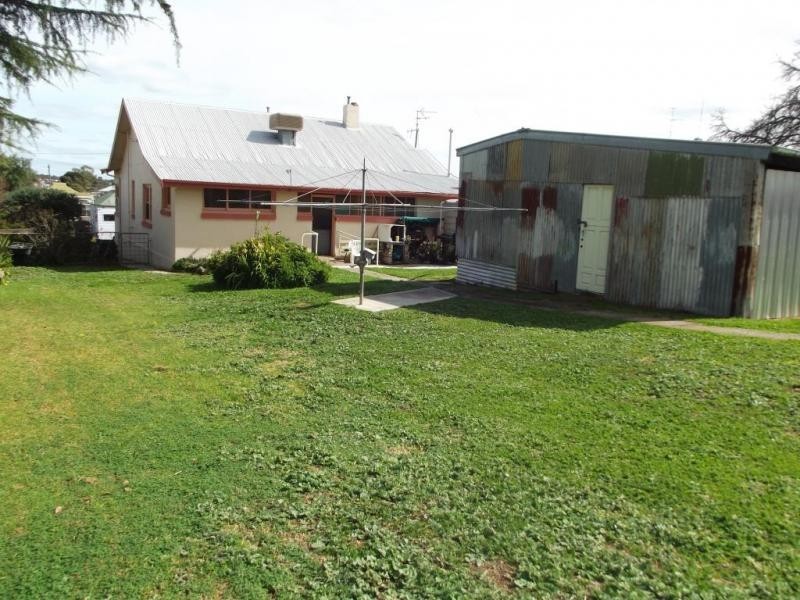 16 Kennedy Street, Maryborough VIC 3465