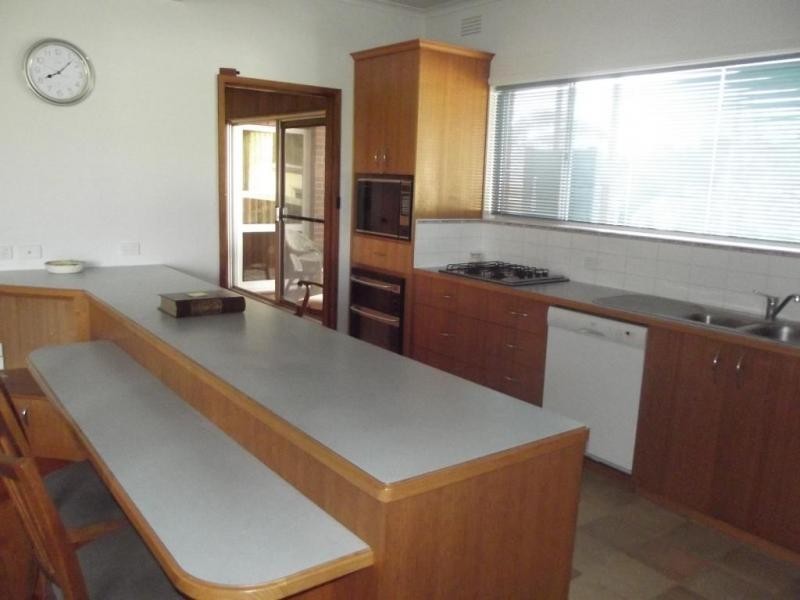 100 Gertrude Street, Maryborough VIC 3465