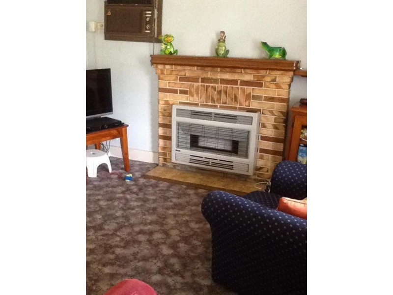 13 Outtrim Street, Maryborough VIC 3465