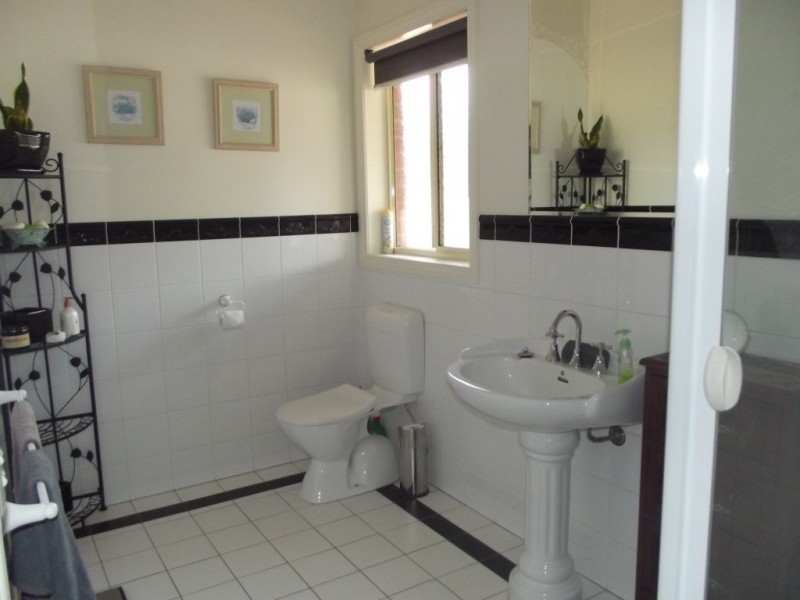 76 Arcadia Court, SIMSON, Maryborough VIC 3465