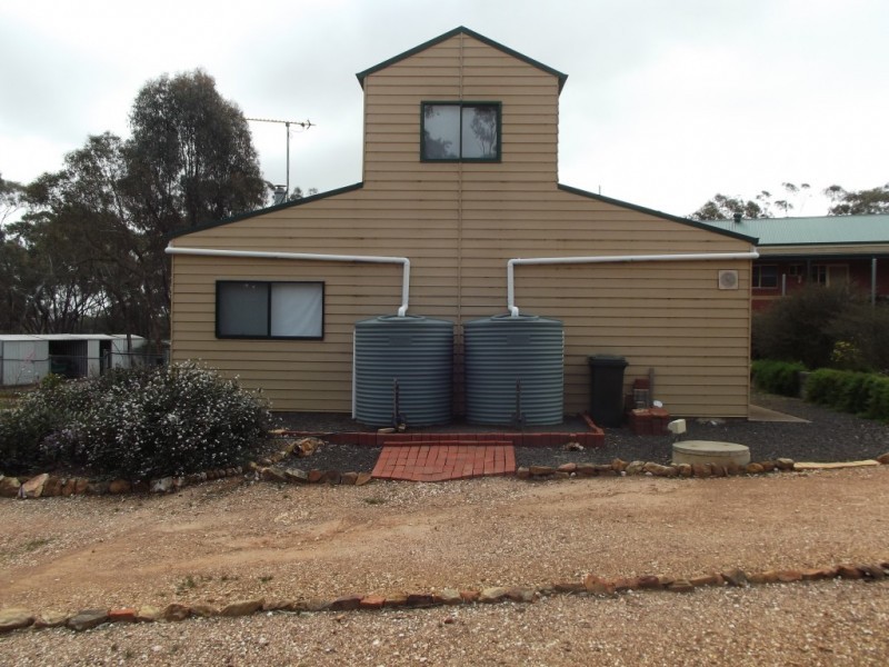 76 Arcadia Court, SIMSON, Maryborough VIC 3465