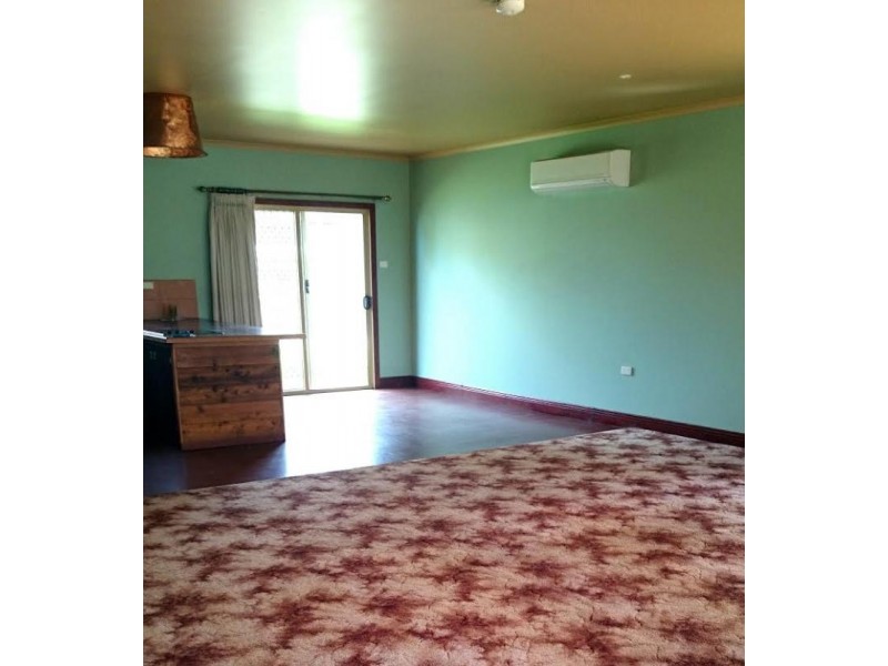 75 Inkerman Street, Dunolly, Maryborough VIC 3465