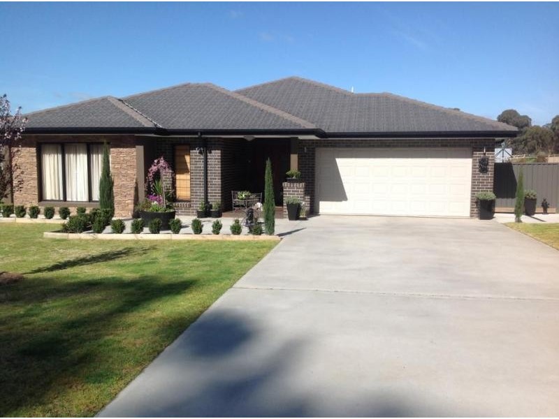 12 Dehnerts Road, DAISY HILL, Maryborough VIC 3465