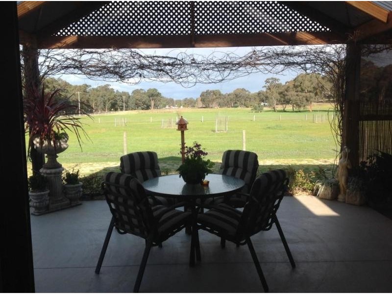 12 Dehnerts Road, DAISY HILL, Maryborough VIC 3465