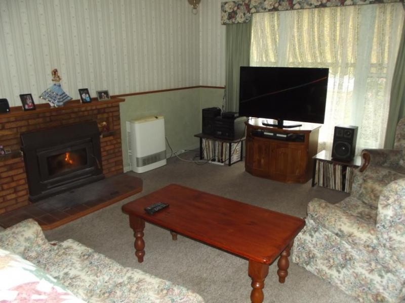 7 Elgin Road, Maryborough VIC 3465