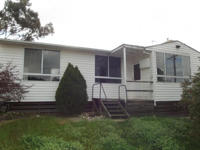 7 Cameron Street, Maryborough VIC 3465