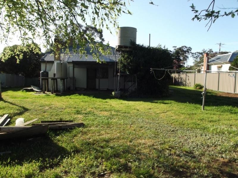 13 Thompson Street, Dunolly VIC 3472