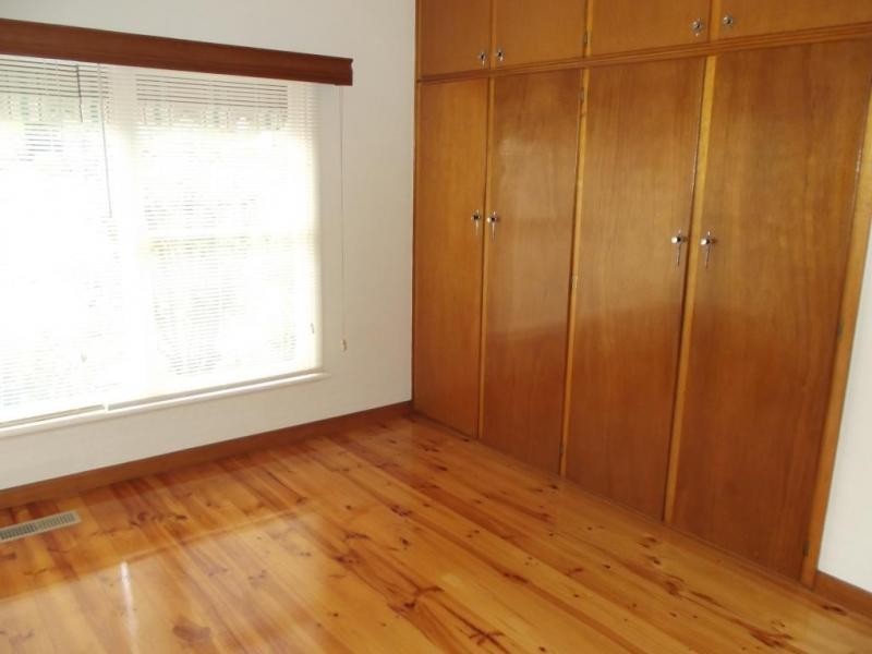 4 Laidlaw Street, Maryborough VIC 3465