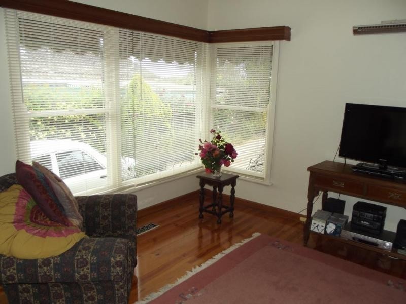 4 Laidlaw Street, Maryborough VIC 3465