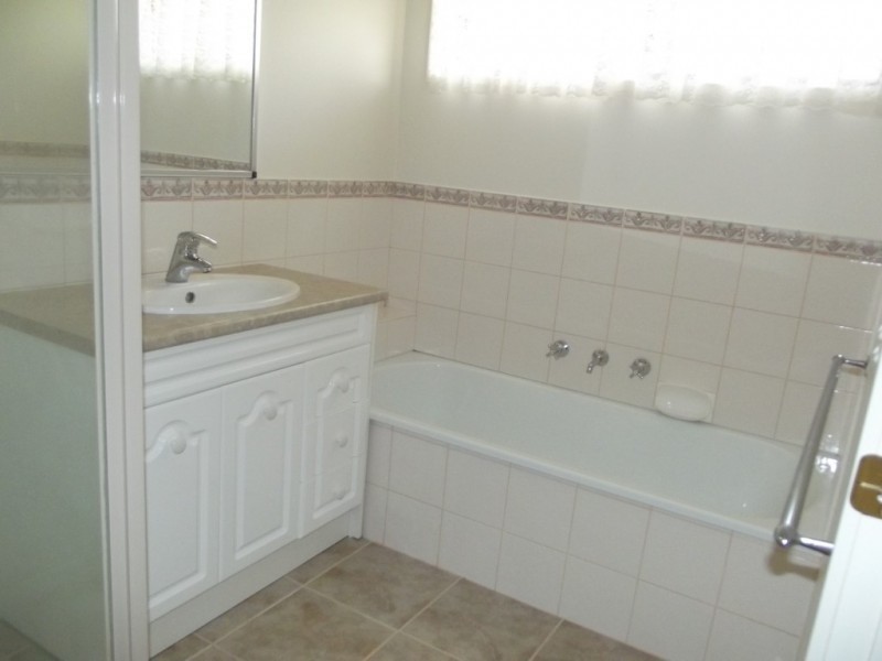 1/12 Jean Street, Maryborough VIC 3465