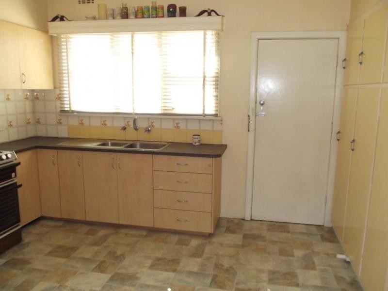 140 Gillies Street, Maryborough VIC 3465