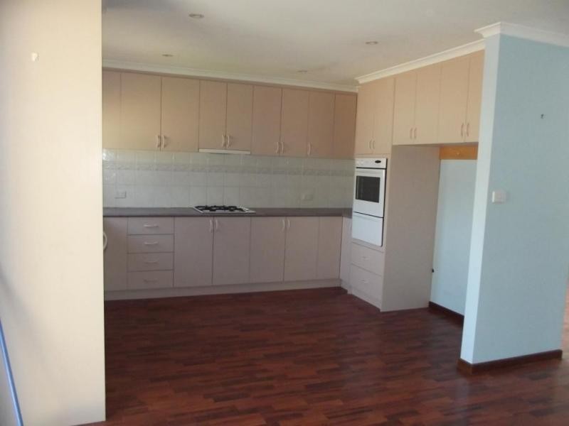 14 Douglass Street, Maryborough VIC 3465