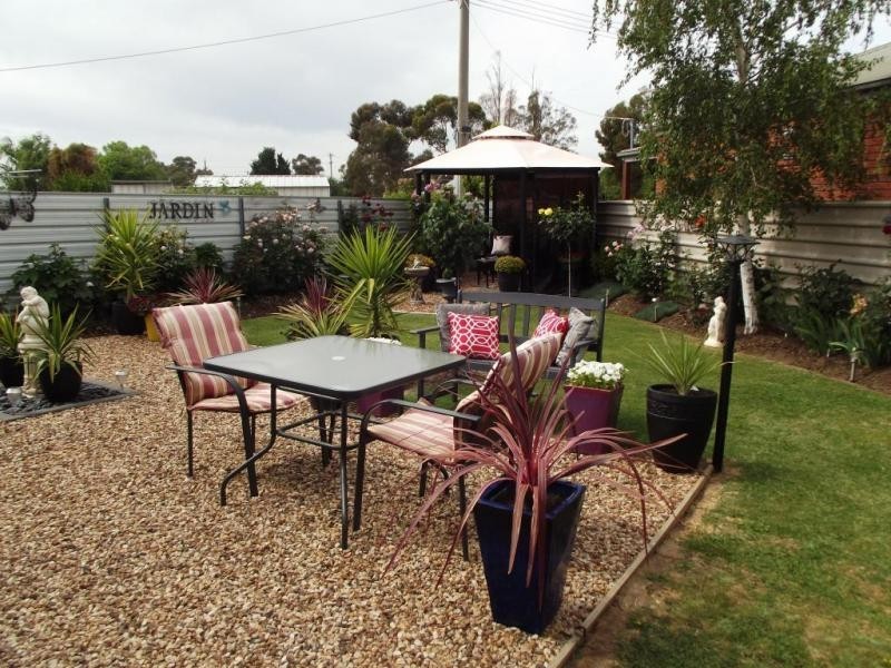 18 Albert Street, CARISBROOK, Maryborough VIC 3465