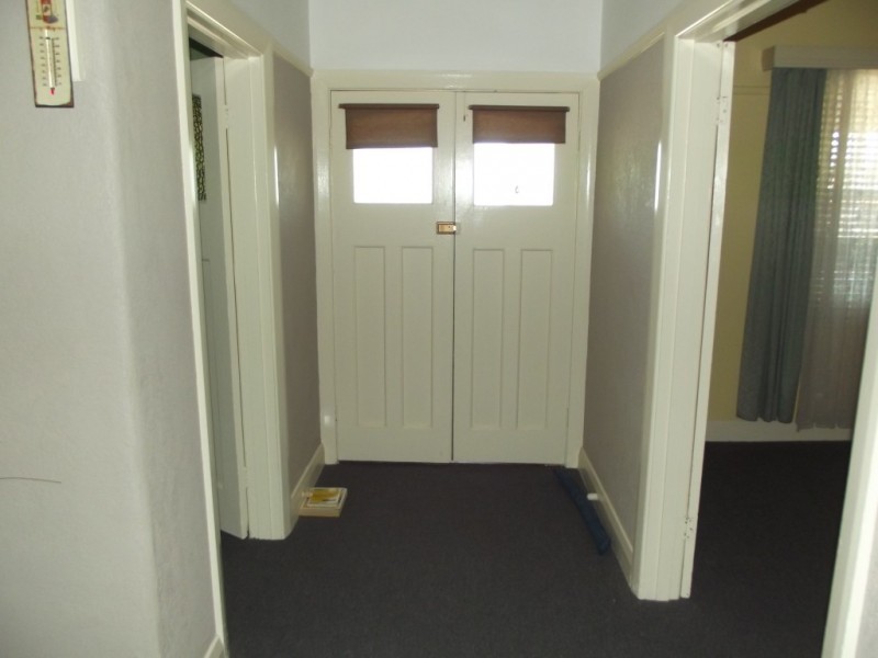 4 Derby Road, Maryborough VIC 3465