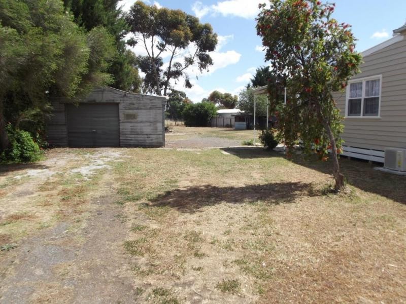 5 Victoria Street, CARISBROOK, Maryborough VIC 3465