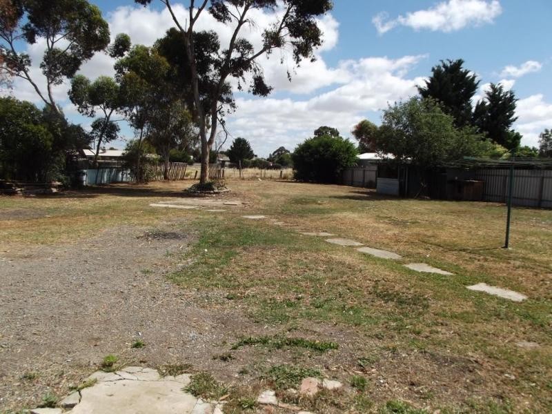 5 Victoria Street, CARISBROOK, Maryborough VIC 3465