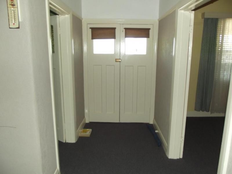 4 Derby Road, Maryborough VIC 3465