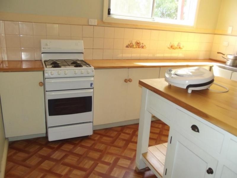 8 Kars Street, Maryborough VIC 3465