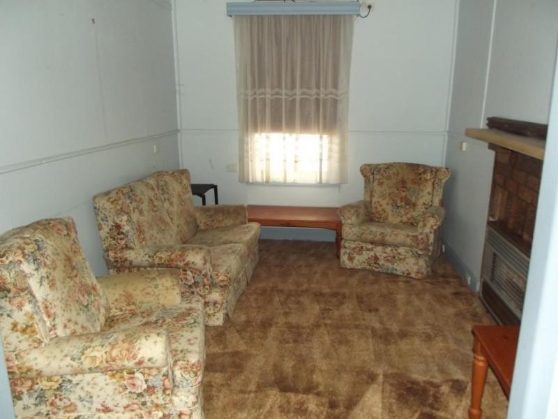 37 Peel Street, Maryborough VIC 3465