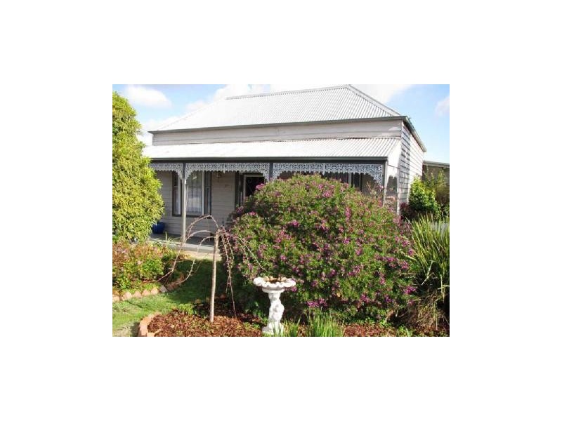19 Kennedy Street, Maryborough VIC 3465