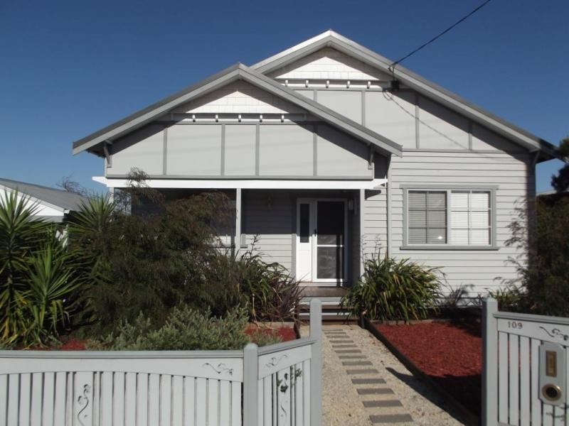 109 Gillies Street, Maryborough VIC 3465