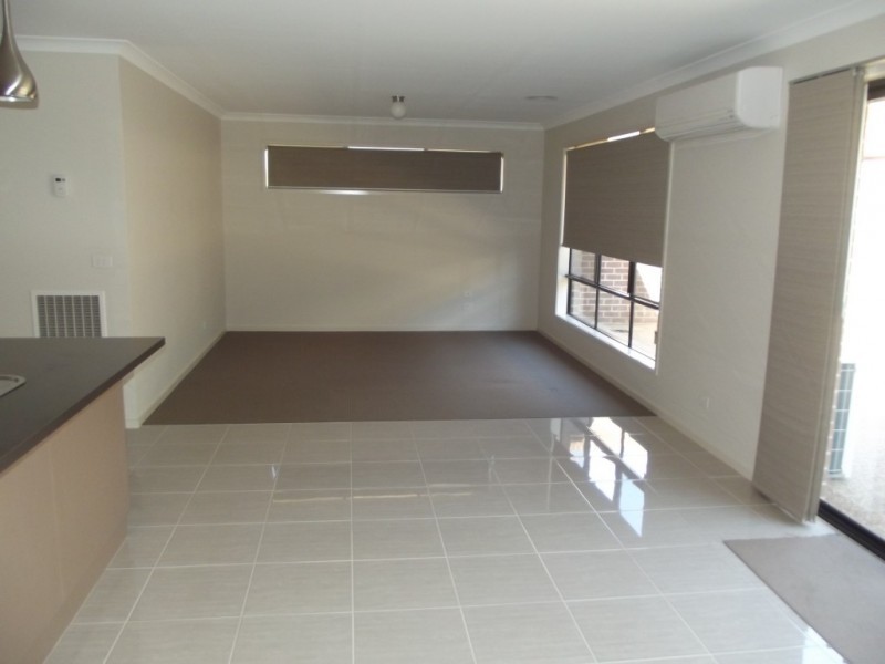 1 Woodlands Court, Maryborough VIC 3465