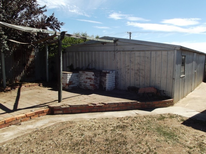 4 Higham Street, Maryborough VIC 3465