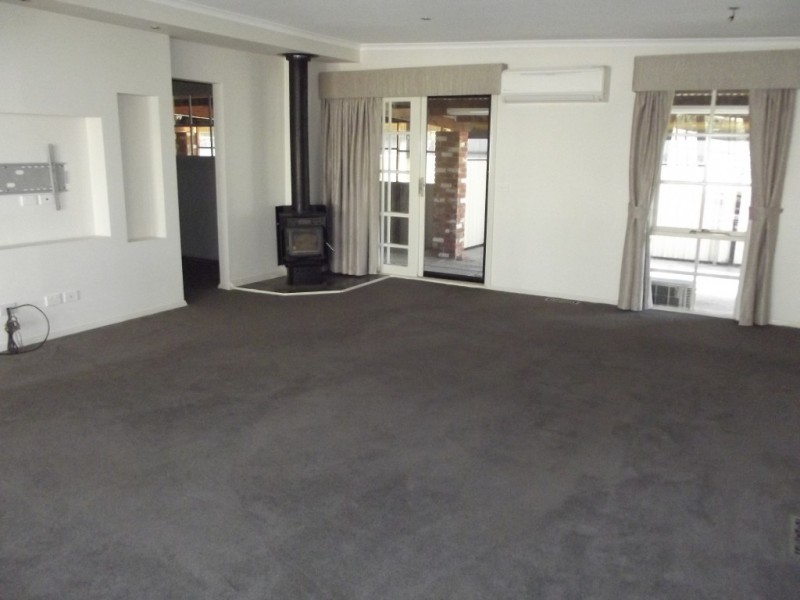 20 Smith Street, Carisbrook VIC 3464