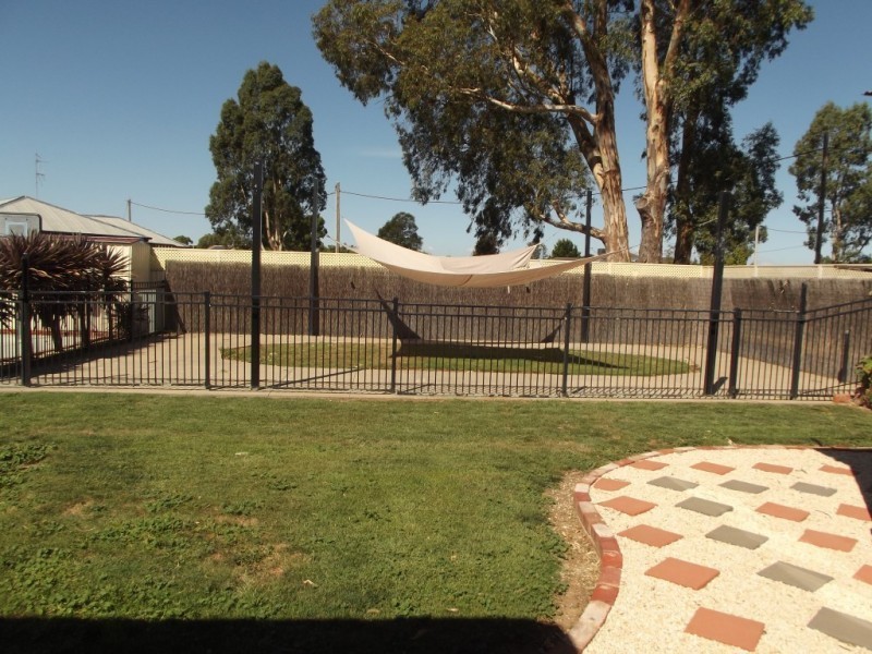 20 Smith Street, Carisbrook VIC 3464