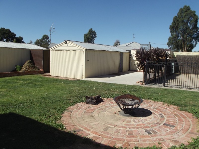 20 Smith Street, Carisbrook VIC 3464